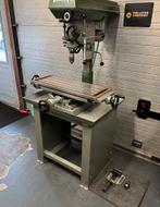 Cincinnati Milacron PF25 Freesmachine Freesbank, Doe-het-zelf en Bouw, Ophalen, Zo goed als nieuw