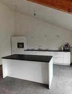 LUXE MAT KEUKEN + 5 BEKO BOSCH ELECTRO, Ophalen, Zo goed als nieuw, Wit