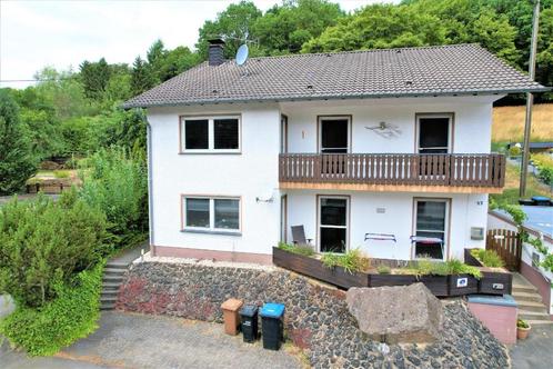 Appartement met balkon, uitzicht in de Eifel, Immo, Buitenland, Duitsland, Appartement, Dorp