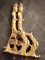 Paar antieke bronzen sierornamenten, Verzenden