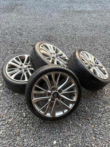 Toyota avensis auris corolla velgen origineel met banden, Auto-onderdelen, Ophalen, Zomerbanden, Banden en Velgen