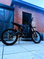 Surron light bee x 2022, Fietsen en Brommers, Ophalen, Zo goed als nieuw