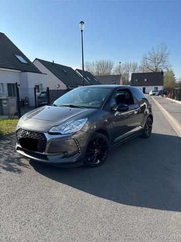Ds3 performance line 1.6 diesel 120cv (Car play), Autos, DS, Achat, Carnet d'entretien, Noir, Diesel