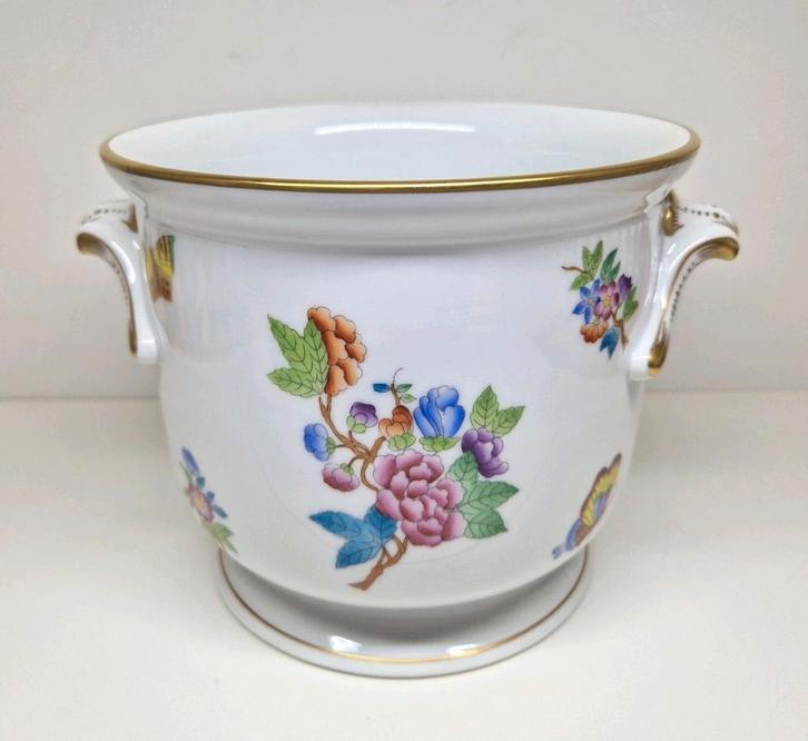 Herend Hongarije Queen Victoria VBO decor cachepot, no2., Antiek en Kunst, Antiek | Porselein, Ophalen of Verzenden