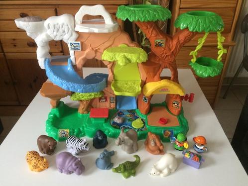 Zoo Fisher Price (sonore et interactif) -10 animaux + 2 pers, Kinderen en Baby's, Speelgoed | Fisher-Price, Gebruikt, Met geluid