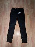 Skinny jeans vero moda M NIEUW, Kleding | Dames, Broeken en Pantalons, Maat 38/40 (M), Vero Moda, Zwart, Nieuw