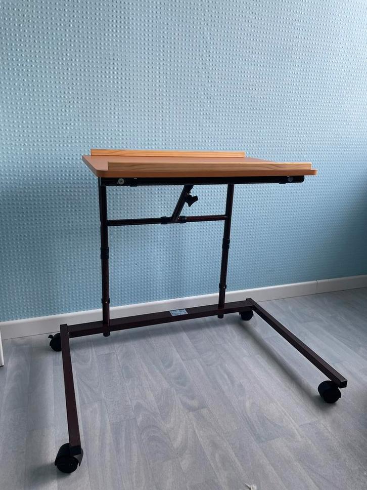 Stoelleestafel, Huis en Inrichting, Bureaus, Nieuw, In hoogte verstelbaar, Met wielen, Ophalen