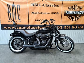 Harley-Davidson SOFTAIL - STREET BOB 107