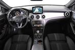 Mercedes-Benz CLA 180 SB *LED*Navigatie*Leer*Carplay*, Auto's, Mercedes-Benz, Te koop, Zilver of Grijs, Benzine, 1340 kg