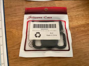 2x Airtag houder voor honden & katten beschikbaar voor biedingen