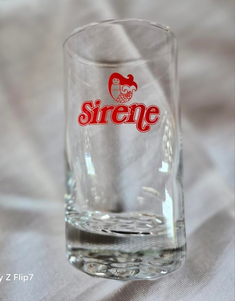 Verres à limonade, marque Siren, Enlèvement
