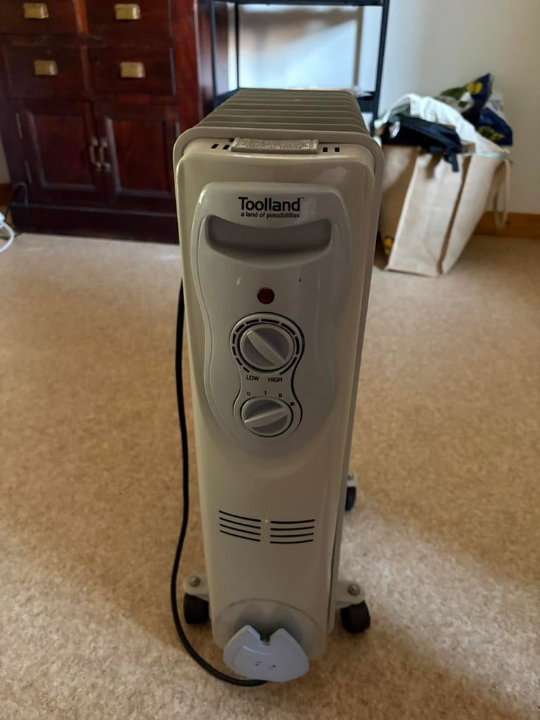 Toolland radiateur, Ophalen, Gebruikt, 800 watt of meer, Radiator