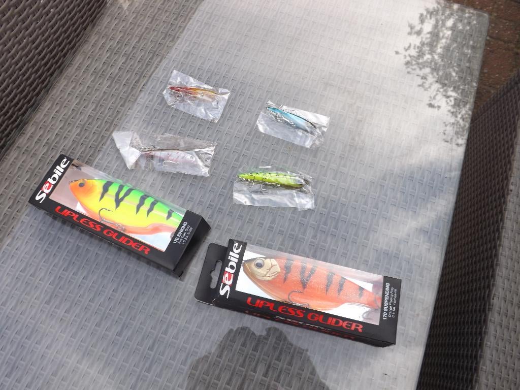 nieuwe kunstaas pluggen, Ophalen of Verzenden, Nieuw