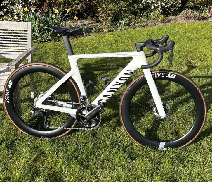 Canyon Aeroad CF SLX 8 Di2 Speed maat S in quasi nieuwstaat, Fietsen en Brommers, Fietsen | Racefietsen, Zo goed als nieuw, Carbon