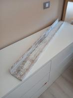 Witte houten kaderhouder, Ophalen