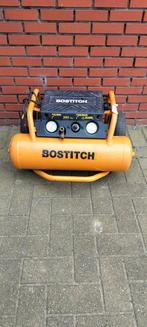 Bostitch compressor 9 bar, Doe-het-zelf en Bouw, Compressors, Minder dan 25 liter, Ophalen, Zo goed als nieuw, 6 tot 10 bar