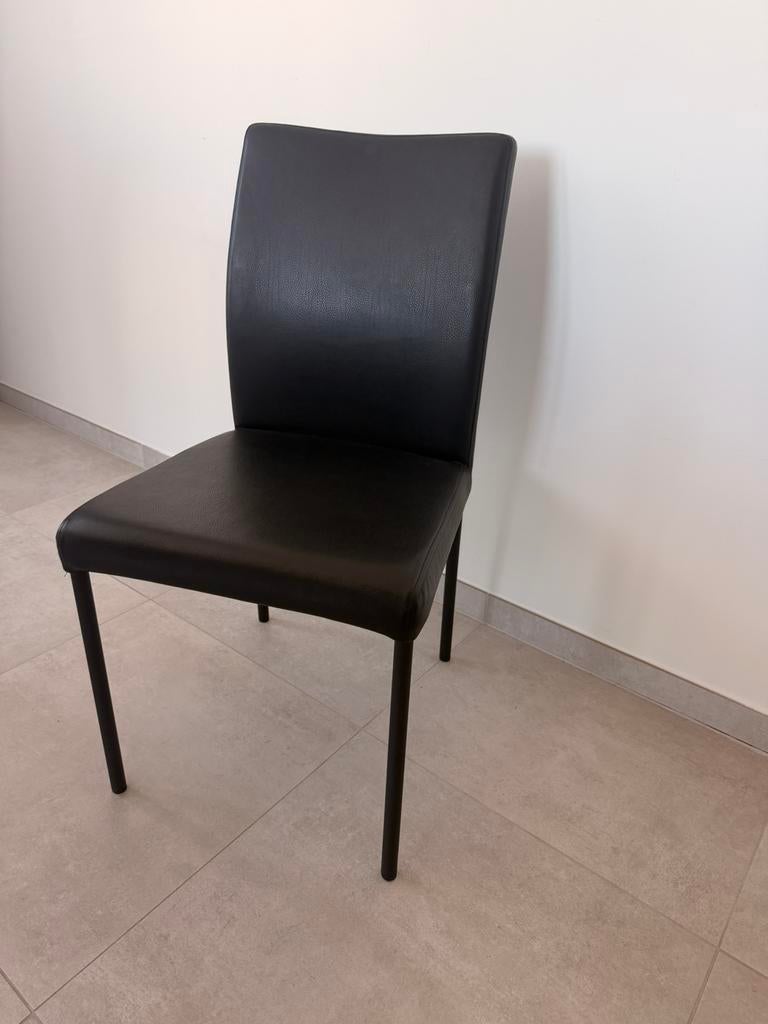 6 eetkamerstoelen - zwart leer, Huis en Inrichting, Stoelen, Ophalen, Zo goed als nieuw, Zwart, Leer