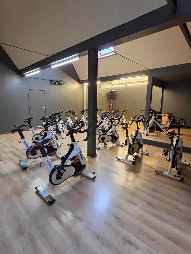 Vps EVOLUTION II spinningbike 15 stuks, Sports & Fitness, Enlèvement