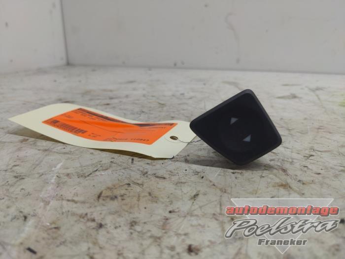 Commutateur vitre électrique d'un Fiat 500, Autos : Pièces & Accessoires, Tableau de bord & Interrupteurs, Fiat, Utilisé, 3 mois de garantie