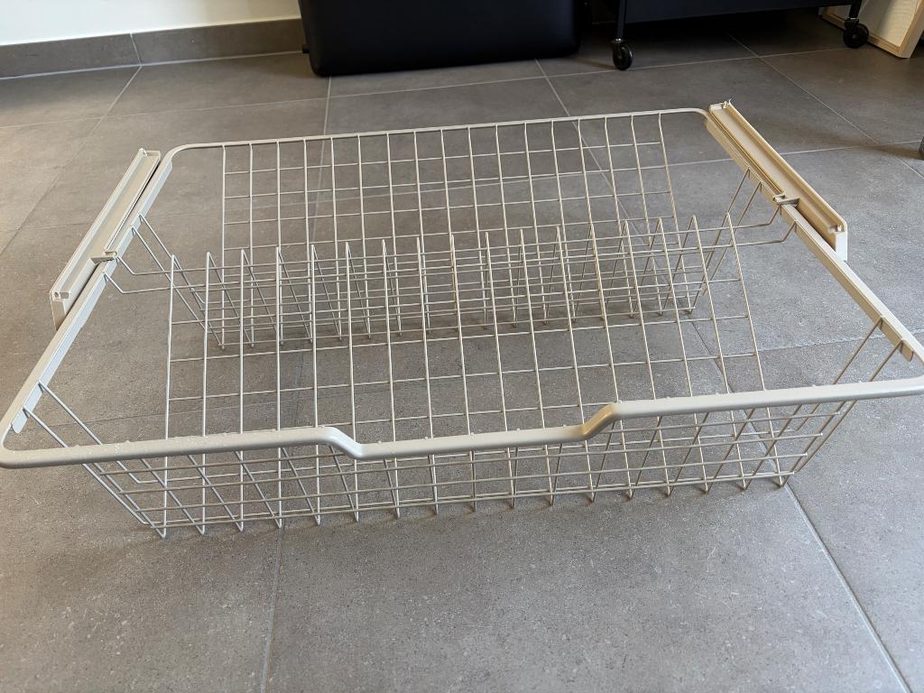 Ikea Komplement mand pax, Enlèvement