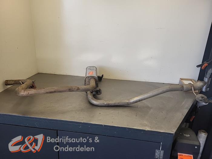 Echappement silencieux arrière d'un Ford Transit Connect, Autos : Pièces & Accessoires, Systèmes d'échappement, Ford, Utilisé