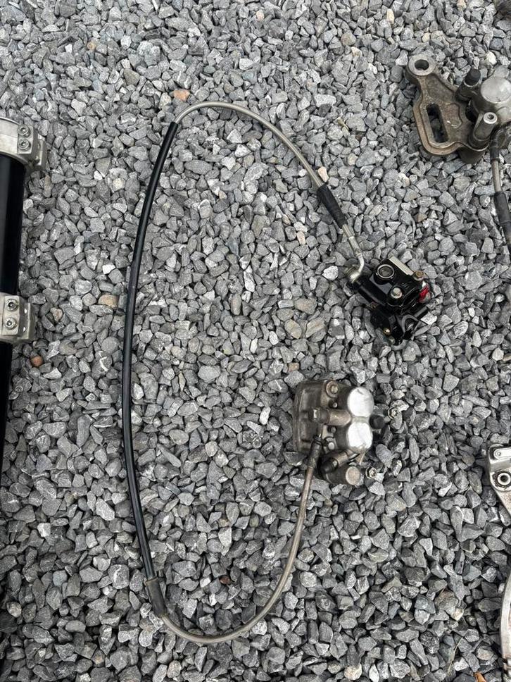 Voorremsysteem voor motorfiets beta rr 50, Fietsen en Brommers, Brommeronderdelen | Algemeen, Zo goed als nieuw, Ophalen of Verzenden