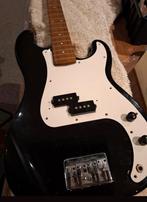Elvis Bass, Musique & Instruments, Instruments à corde | Guitares | Basses, Enlèvement, Utilisé, Électrique