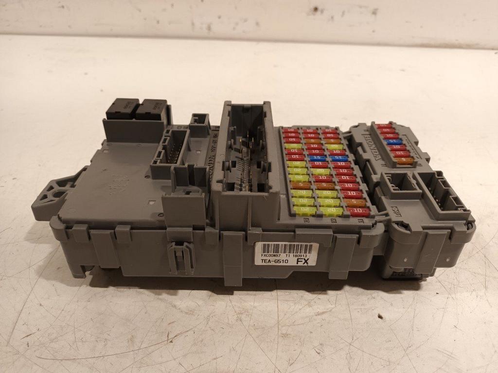 Zekeringkast Honda Civic, Auto-onderdelen, Elektronica en Kabels, Honda, Gebruikt, Herkomst onderdeel bekend, 12 maanden garantie
