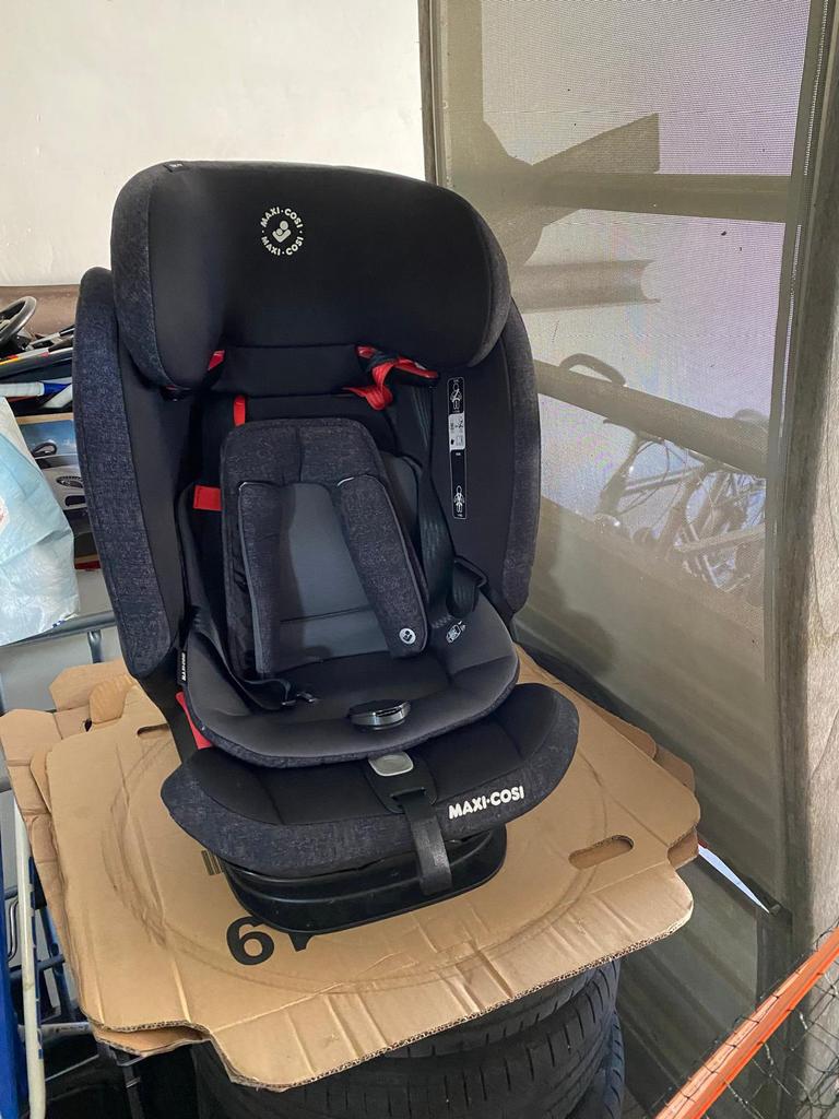 Siège auto Maxi-COSI, Enfants & Bébés, Sièges auto, 0 à 18 kg, Comme neuf, Isofix, Maxi-Cosi