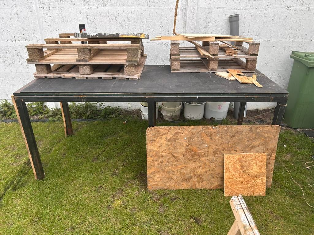 Ijzeren frame gratis, Ophalen, Zo goed als nieuw