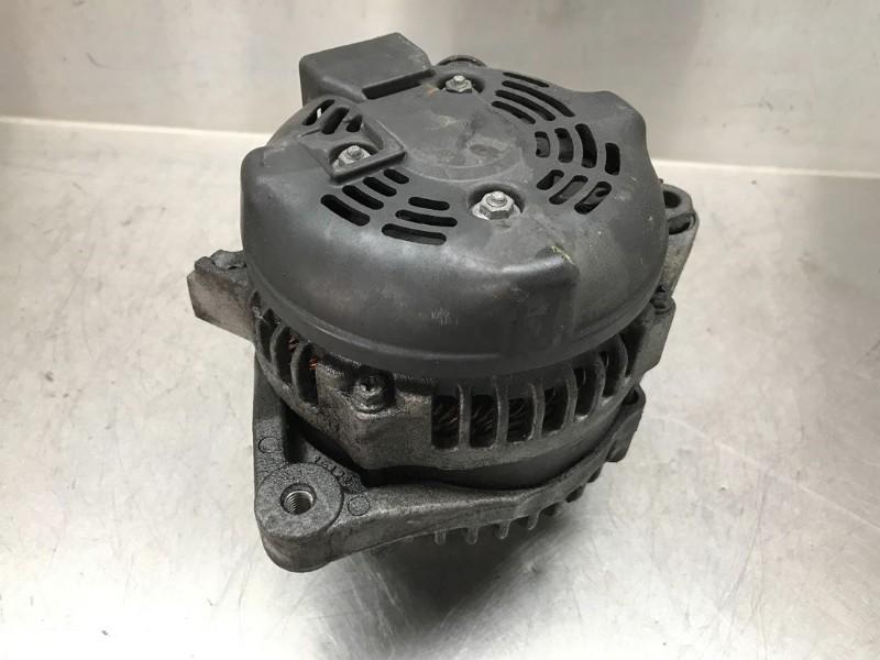 ALTERNATEUR V-Snaar Toyota Urban Cruiser (|2706047030|), Utilisé, Toyota