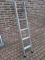 Aluminium zolder ladder 2 delig, Ophalen, Gebruikt, Ladder, Opvouwbaar of Inschuifbaar