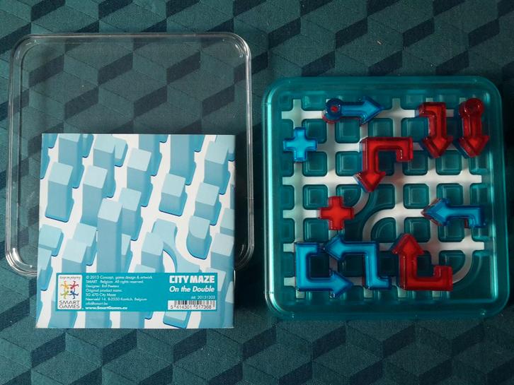 Smart Games, City Maze, als nieuw, solo, 6+, + gratis promo, Hobby en Vrije tijd, Gezelschapsspellen | Bordspellen, Zo goed als nieuw