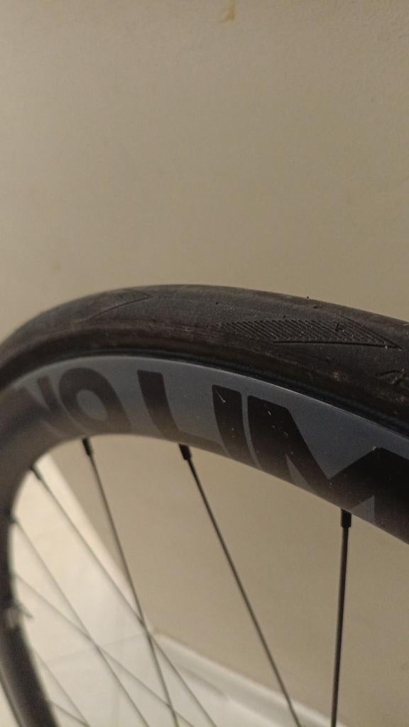 Roue de vélo de course en carbone, Roue