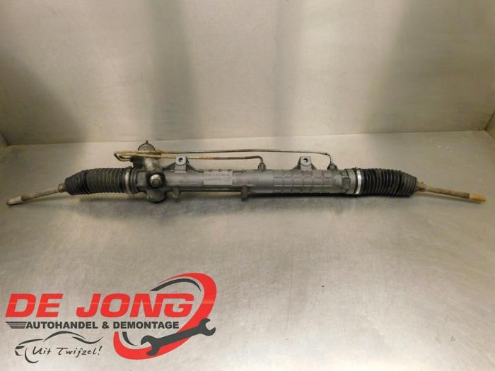 Crémaillère de direction d'un BMW 1-Serie, Autos : Pièces & Accessoires, Commande, BMW, Utilisé, 3 mois de garantie, Enlèvement ou Envoi