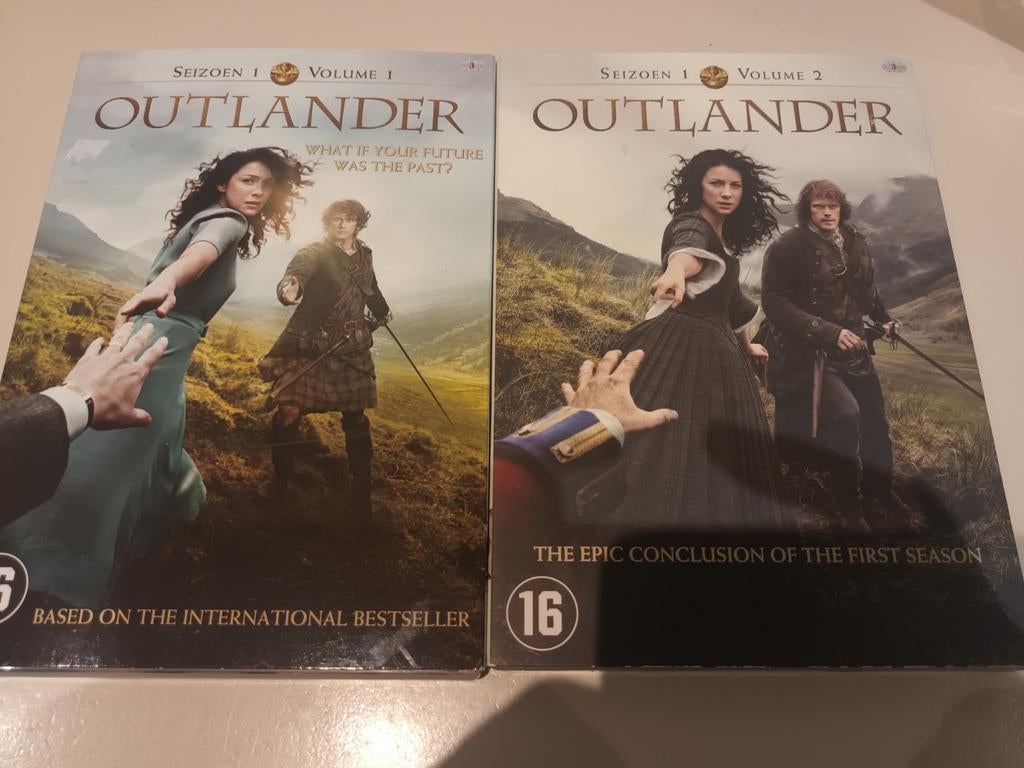 Outlander seizoen 1 vol 1 en 3, Ophalen