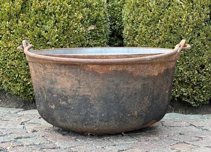 grote gietijzeren ketel met hendel - diameter 47,5 cm, Antiek en Kunst, Curiosa en Brocante, Ophalen