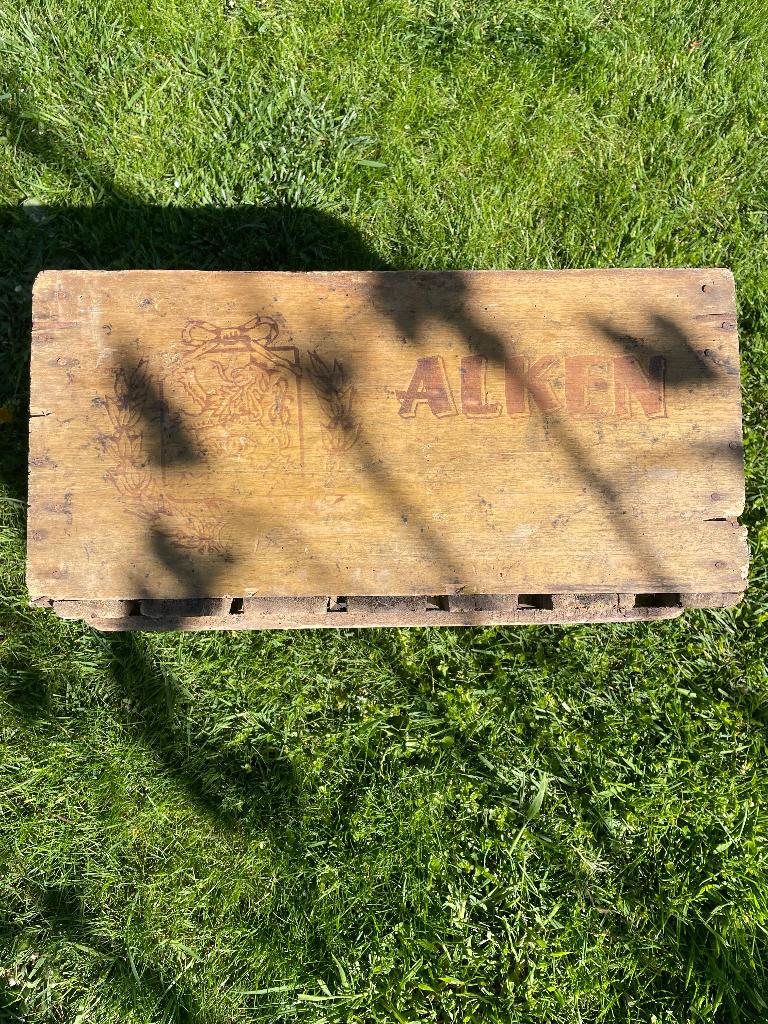 Ancienne boîte et drap de parapluie, Enlèvement ou Envoi