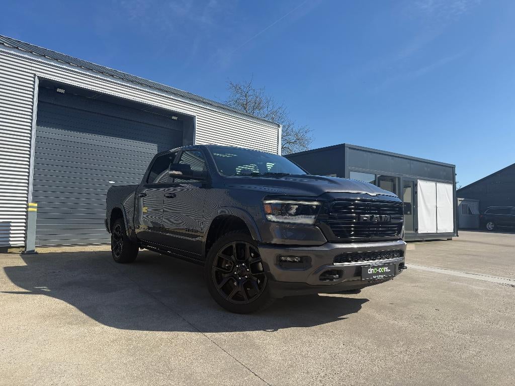 RAM LARAMIE / NIGHT EDITION / V8 5.7 / PANO / HUPD / LPG, Automaat, 295 kW, Leder, Bedrijf