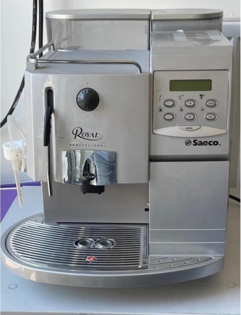 Koffiemachine Royal, Elektronische apparatuur, Koffiezetapparaten, Gebruikt, Koffiemachine, Koffiebonen, 4 tot 10 kopjes