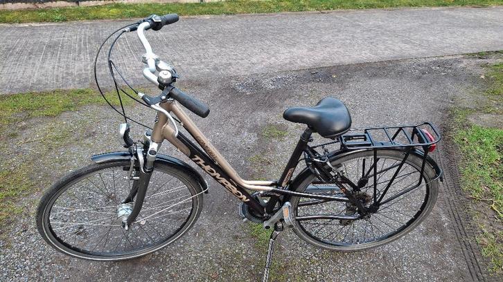 Goede lichte ALUMINIUM THOMPSON 7v. meisjes is 100% IN ORDE, Fietsen en Brommers, Fietsen | Meisjes, Gebruikt, 26 inch of meer