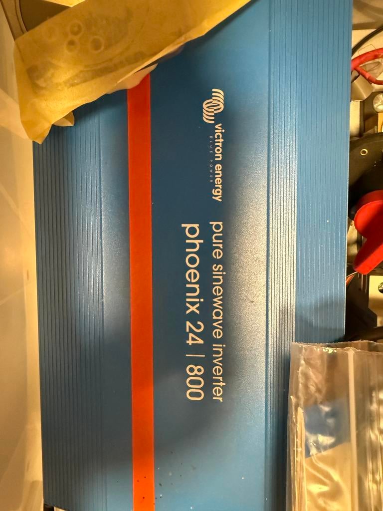VIctron energy omvormer 24/800 met acc., Caravans en Kamperen, Mobilhomes, Particulier, Omvormer, Ophalen