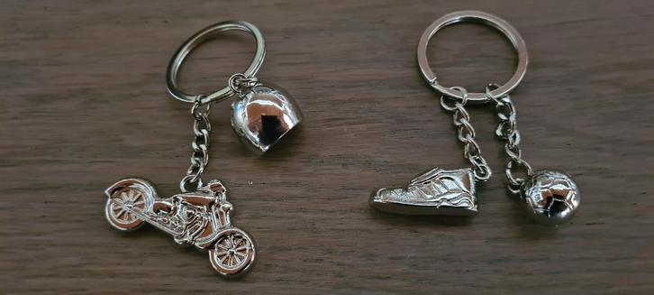 Sleutelhangers   Bal+schoen, Verzamelen, Sportartikelen en Voetbal, Nieuw, Spel, Ophalen of Verzenden