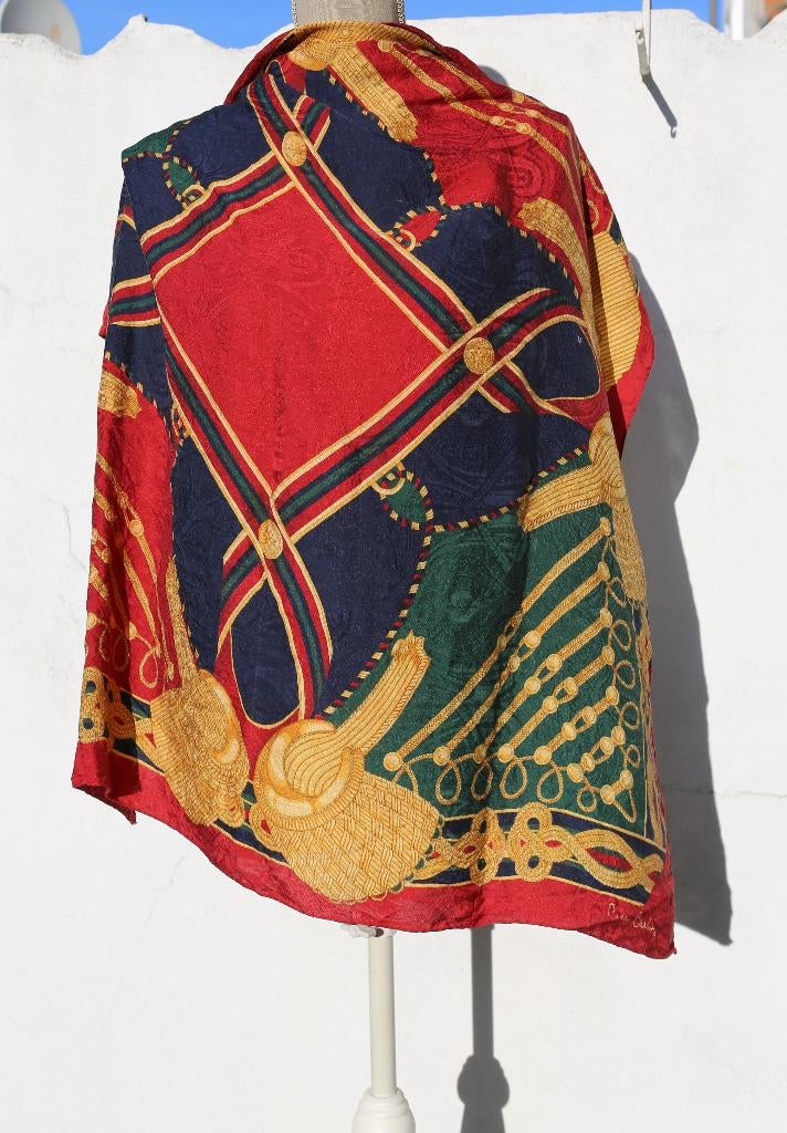 Foulard en soie Vintage - Pierre Cardin, Pierre Cardin, Enlèvement ou Envoi, Comme neuf