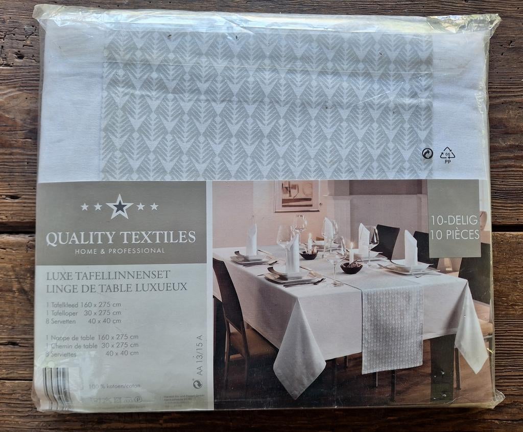 Luxe tafelkleed tafellaken, Huis en Inrichting, Tafelkleden, Ophalen of Verzenden