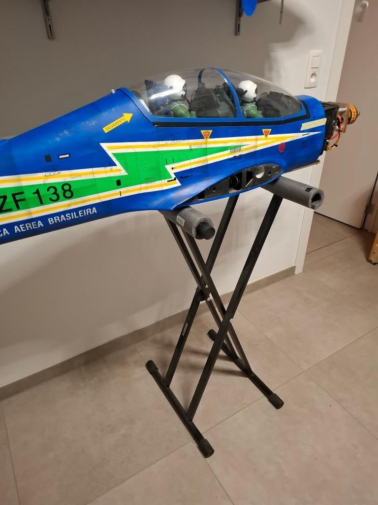 PHOENIX TUCANO 2M06 VERSIE 2 NIEUW!!, Hobby en Vrije tijd, Modelbouw | Radiografisch | Vliegtuigen, Ophalen, Nieuw, Elektro