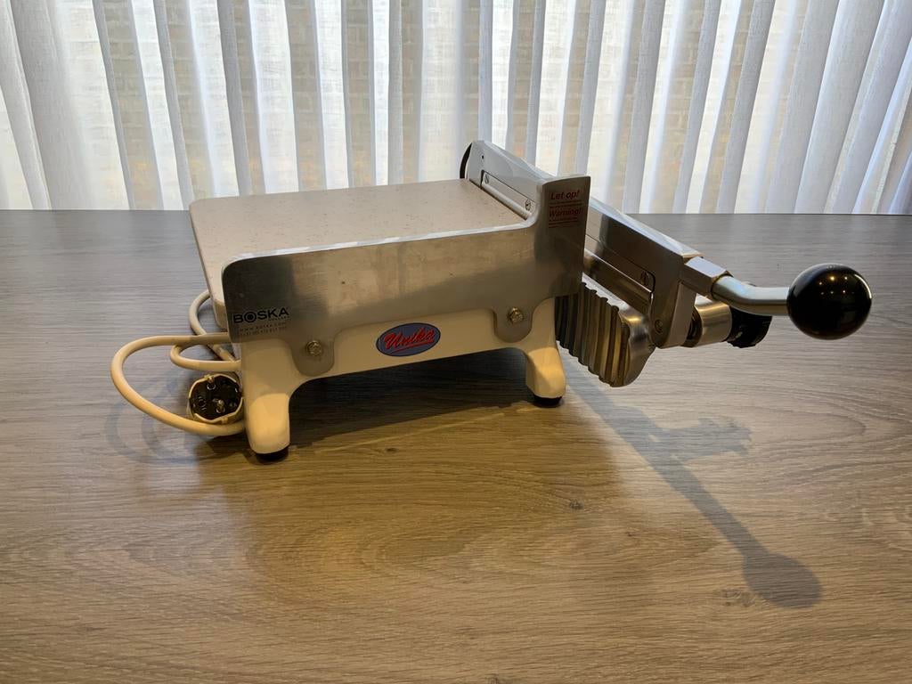 Kaassnijder / kaaskapper verwarmd UNIKA BOSKA NIEUW NIEUW!!!, Ophalen