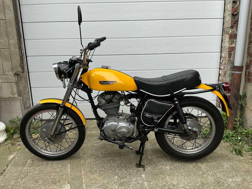 Ducati 250 moto de route 1973, Entreprise, Autre