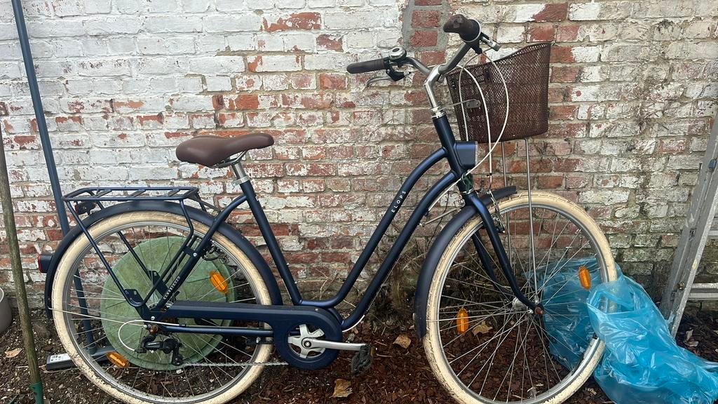 Elops fiets met slot, Ophalen, Zo goed als nieuw