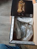 2Lego dozen, Enlèvement, Lego